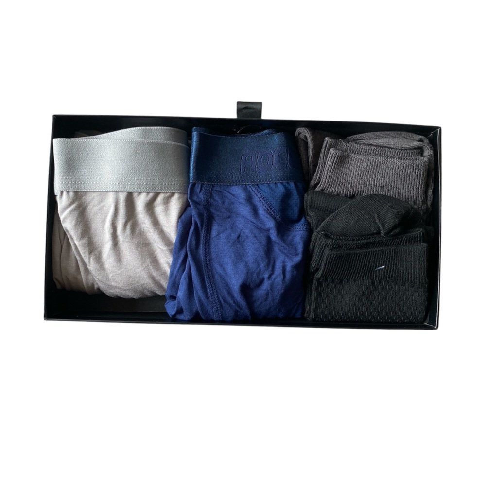 NWT BoxHero Grey and Navy Boxer Briefs and Gray and Black Socks XL U44
